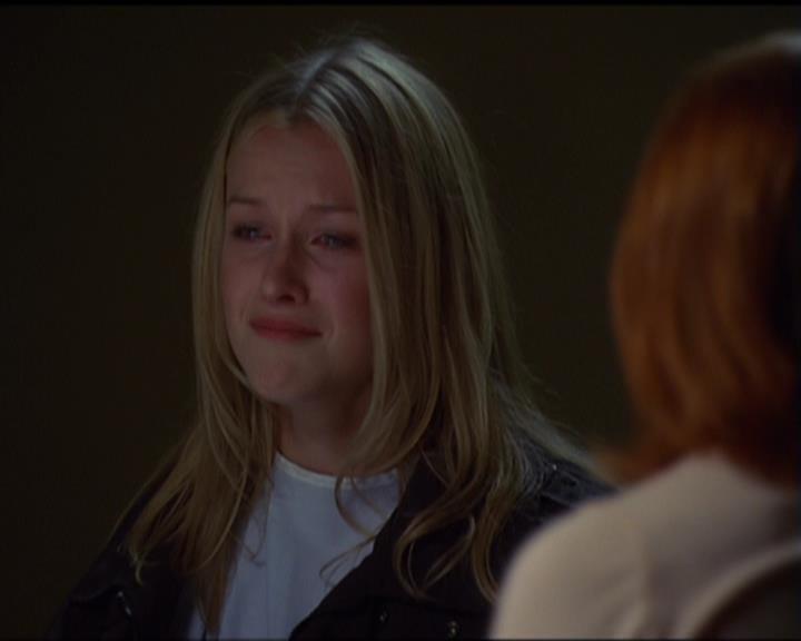 Charmed-Online_dot_net-5x03SirensSong1964.jpg