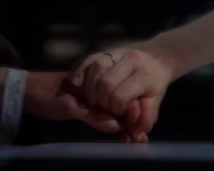 Charmed-Online_dot_net-5x03SirensSong1966.jpg