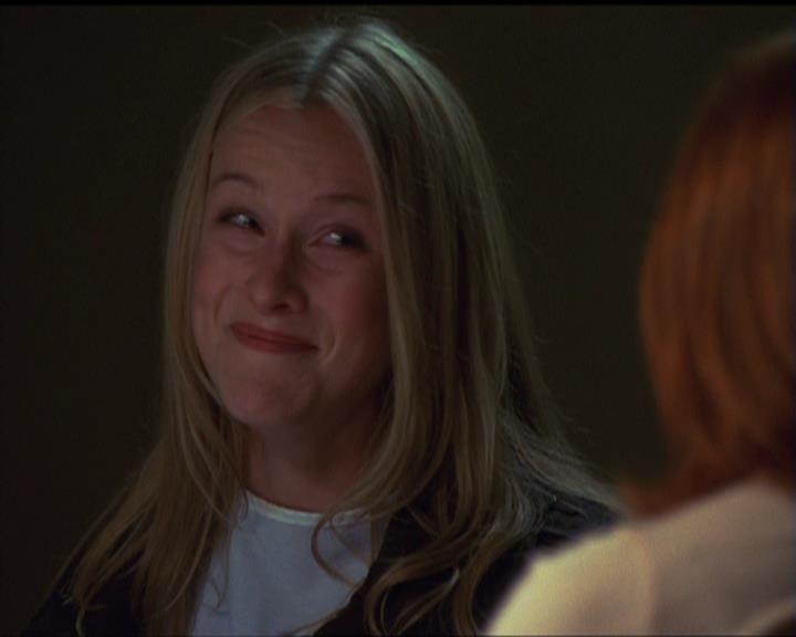 Charmed-Online_dot_net-5x03SirensSong1976.jpg