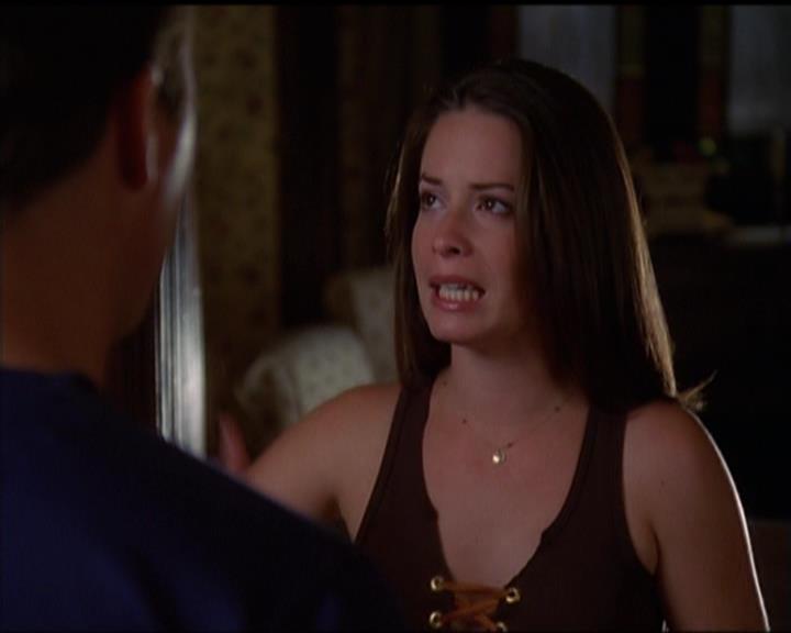 Charmed-Online_dot_net-5x03SirensSong1996.jpg