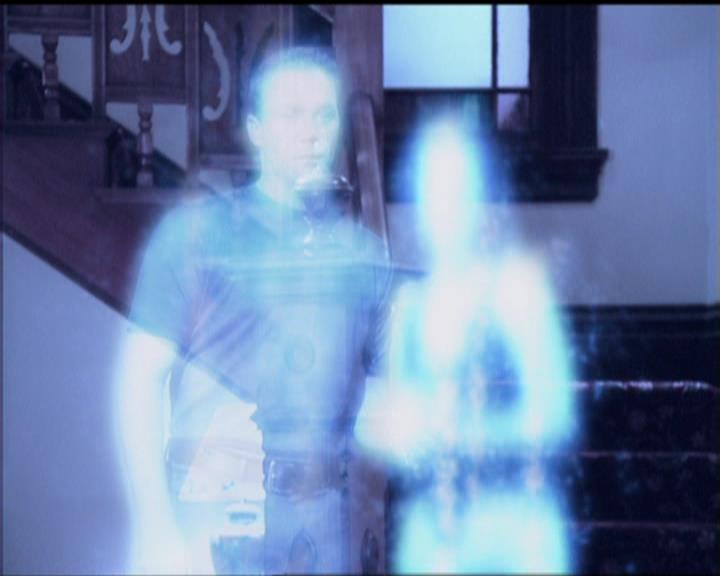 Charmed-Online_dot_net-5x03SirensSong2009.jpg