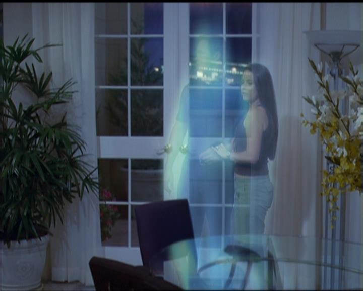 Charmed-Online_dot_net-5x03SirensSong2012.jpg