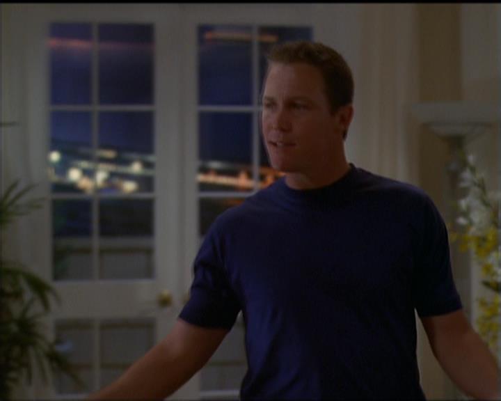 Charmed-Online_dot_net-5x03SirensSong2025.jpg