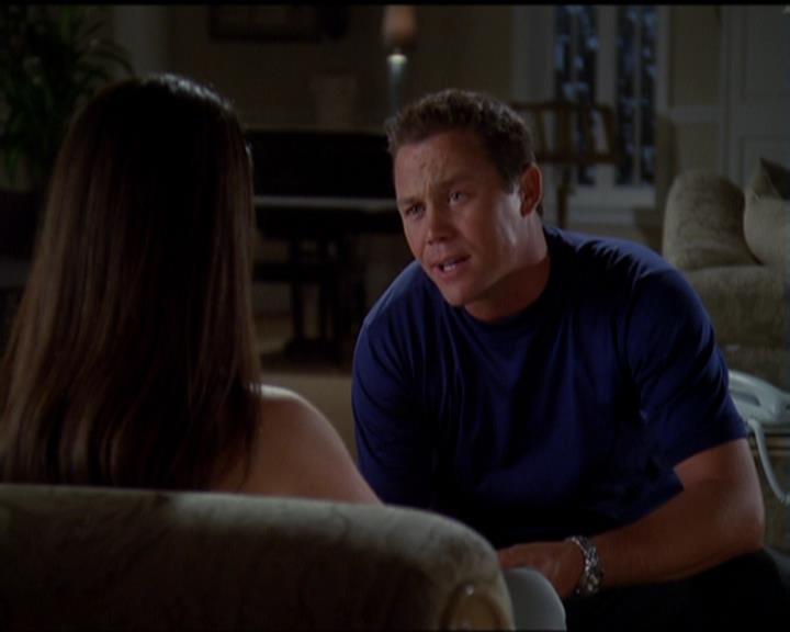 Charmed-Online_dot_net-5x03SirensSong2153.jpg