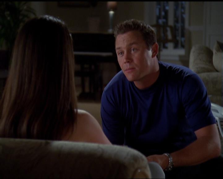 Charmed-Online_dot_net-5x03SirensSong2159.jpg