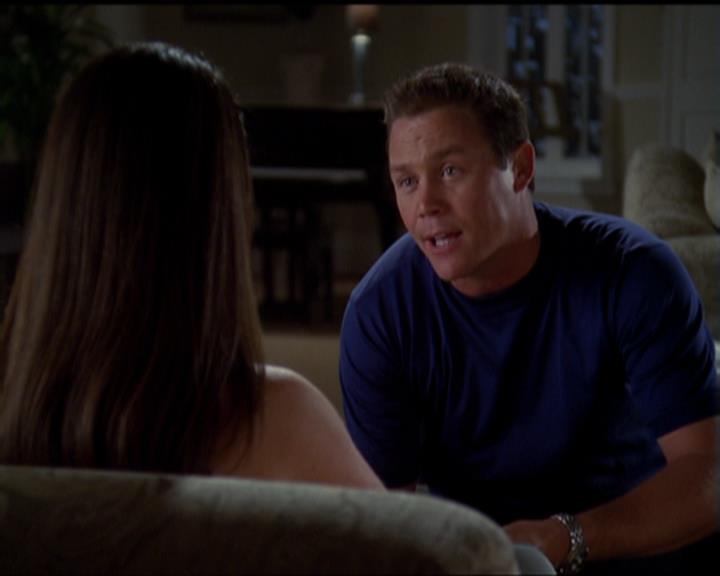 Charmed-Online_dot_net-5x03SirensSong2164.jpg