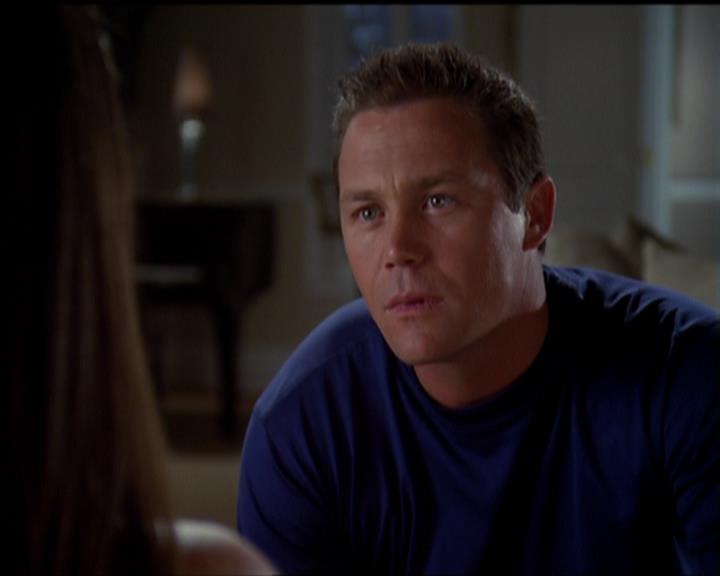 Charmed-Online_dot_net-5x03SirensSong2215.jpg