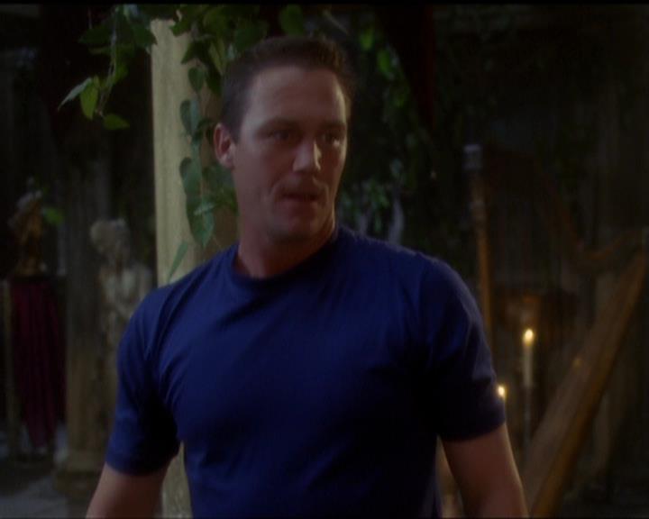 Charmed-Online_dot_net-5x03SirensSong2267.jpg
