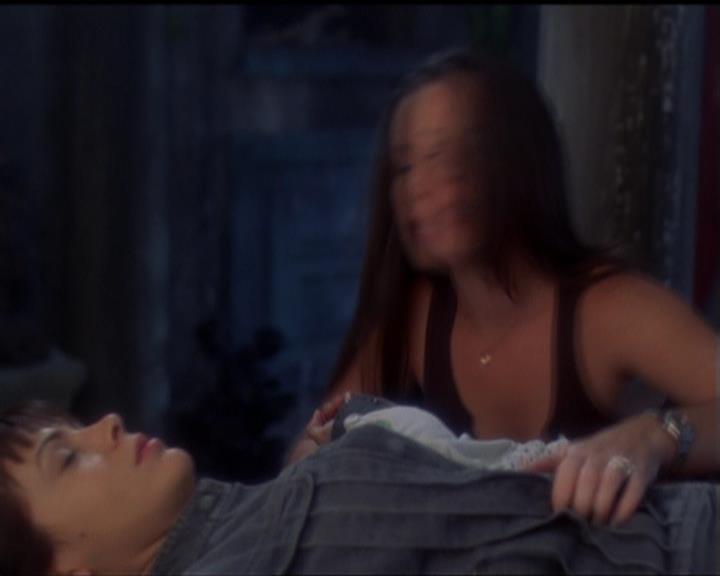 Charmed-Online_dot_net-5x03SirensSong2284.jpg