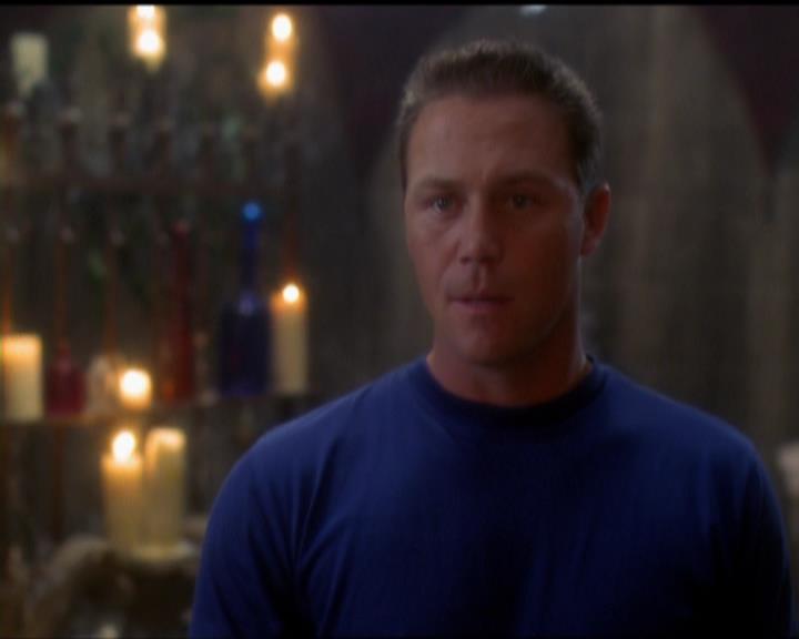 Charmed-Online_dot_net-5x03SirensSong2299.jpg