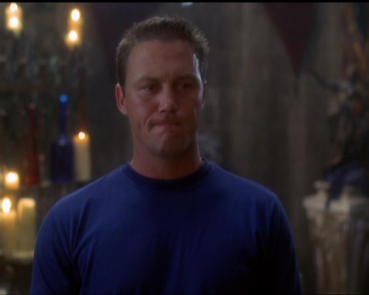 Charmed-Online_dot_net-5x03SirensSong2320.jpg