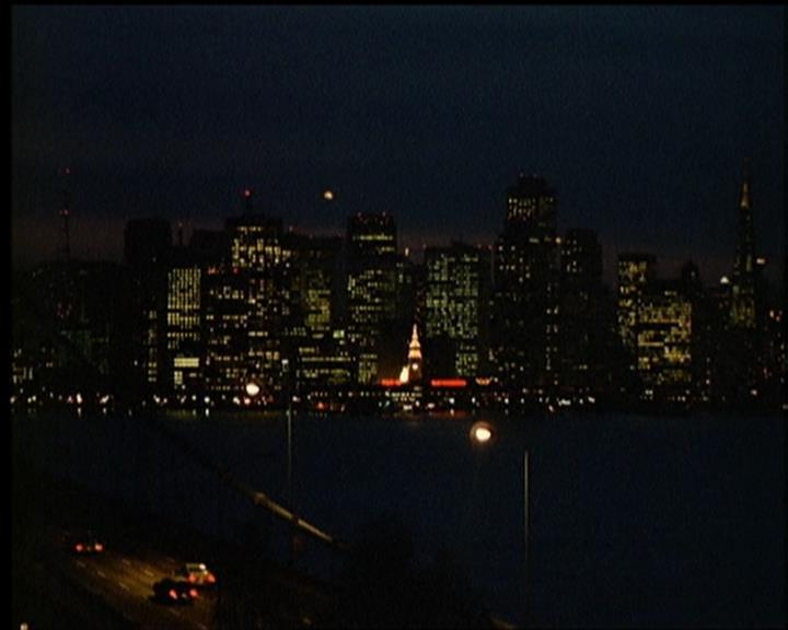 Charmed-Online_dot_net-5x03SirensSong2331.jpg