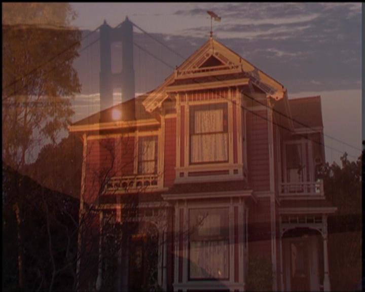 Charmed-Online_dot_net-5x03SirensSong2346.jpg