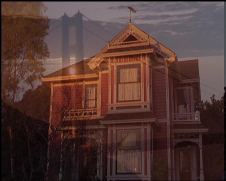 Charmed-Online_dot_net-5x03SirensSong2347.jpg