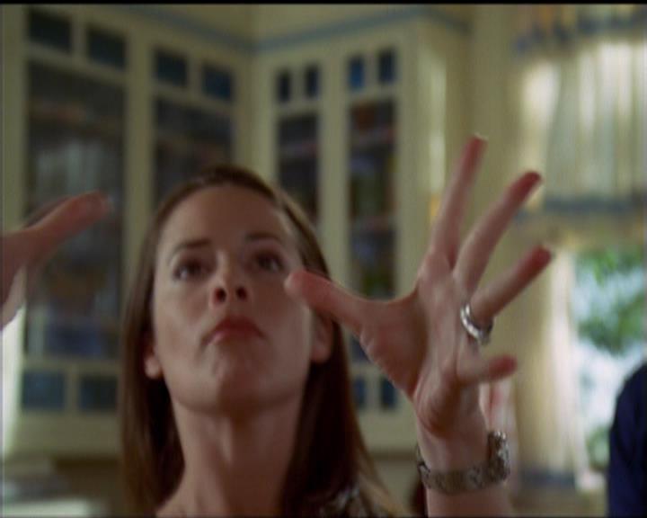 Charmed-Online_dot_net-5x03SirensSong2446.jpg