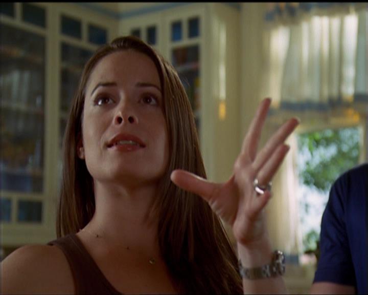 Charmed-Online_dot_net-5x03SirensSong2451.jpg