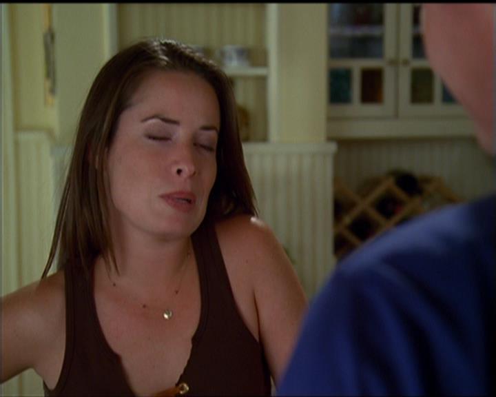 Charmed-Online_dot_net-5x03SirensSong2456.jpg