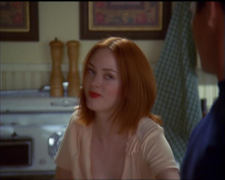 Charmed-Online_dot_net-5x03SirensSong2464.jpg
