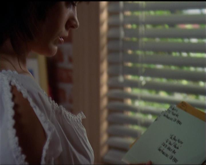 Charmed-Online_dot_net-5x03SirensSong2489.jpg