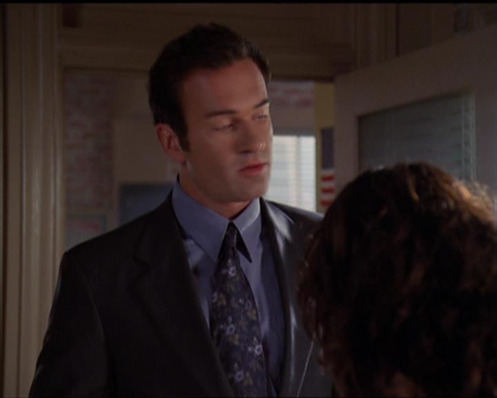 Charmed-Online_dot_net-5x03SirensSong2505.jpg