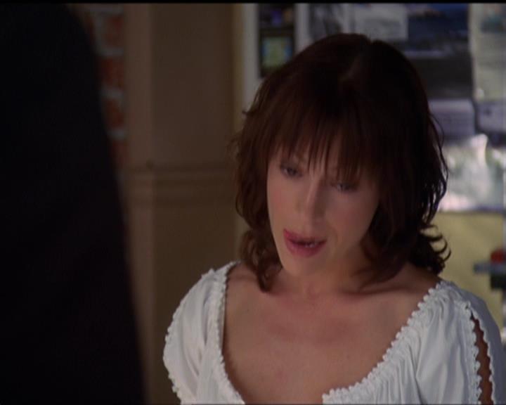 Charmed-Online_dot_net-5x03SirensSong2524.jpg