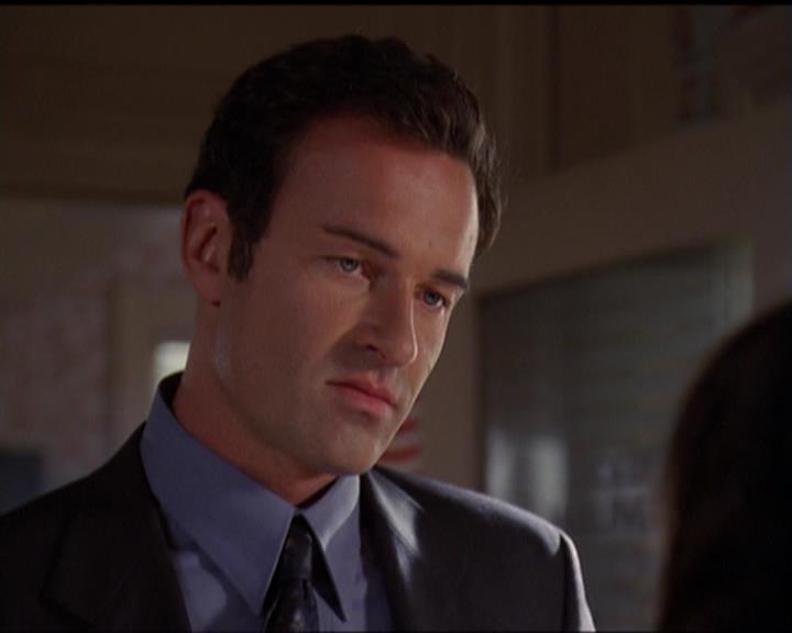 Charmed-Online_dot_net-5x03SirensSong2536.jpg