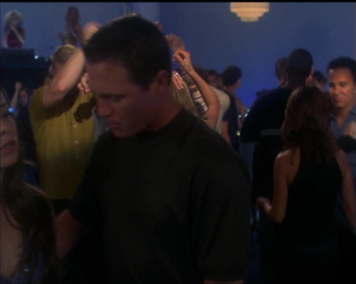 Charmed-Online-dot-net_5x05WitchesInTights0052.jpg