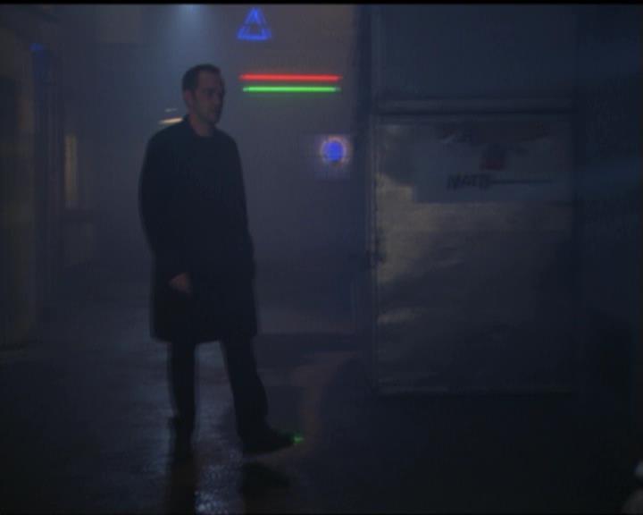Charmed-Online-dot-net_5x05WitchesInTights0168.jpg