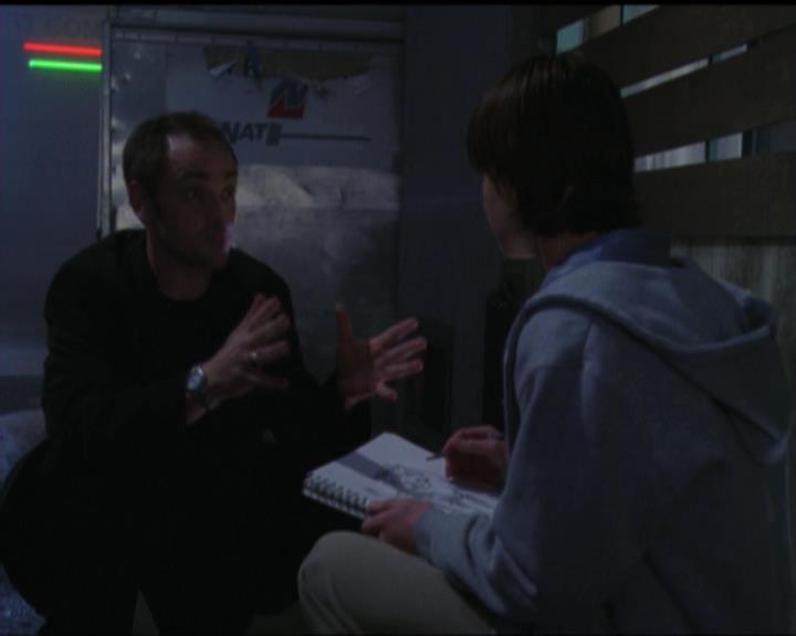 Charmed-Online-dot-net_5x05WitchesInTights0193.jpg