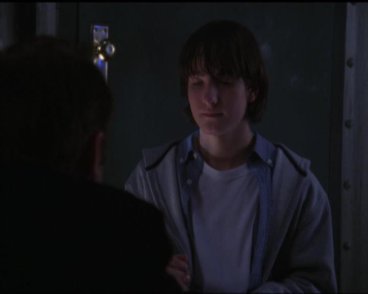 Charmed-Online-dot-net_5x05WitchesInTights0194.jpg