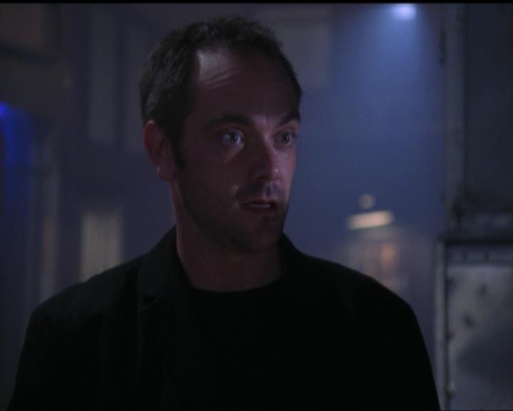 Charmed-Online-dot-net_5x05WitchesInTights0258.jpg