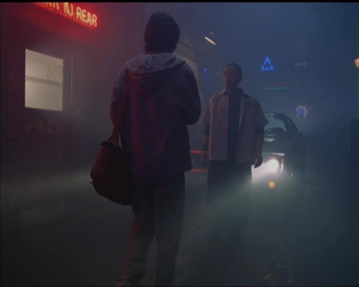 Charmed-Online-dot-net_5x05WitchesInTights0340.jpg