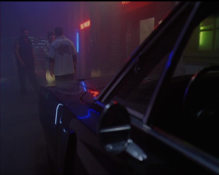 Charmed-Online-dot-net_5x05WitchesInTights0343.jpg