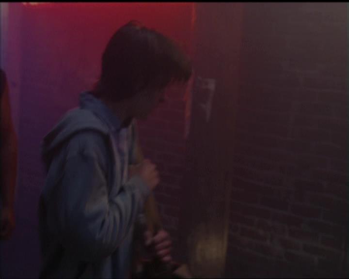 Charmed-Online-dot-net_5x05WitchesInTights0345.jpg