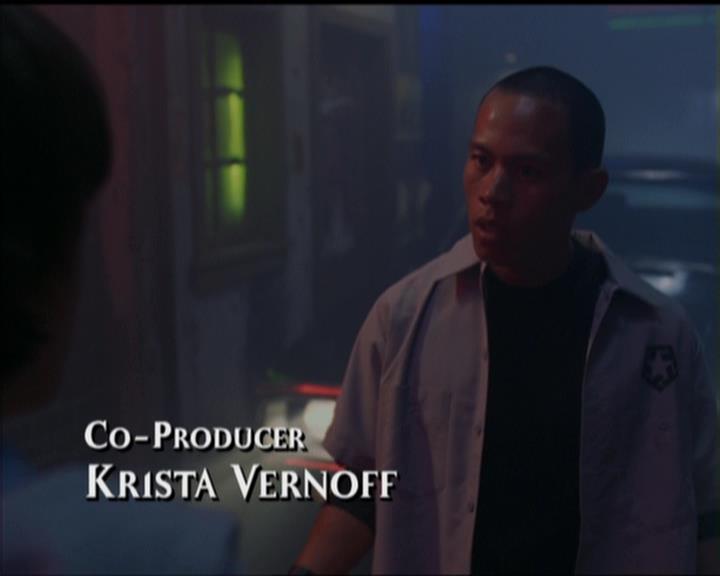 Charmed-Online-dot-net_5x05WitchesInTights0351.jpg