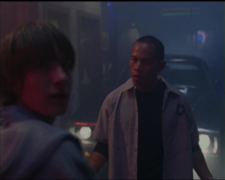 Charmed-Online-dot-net_5x05WitchesInTights0353.jpg