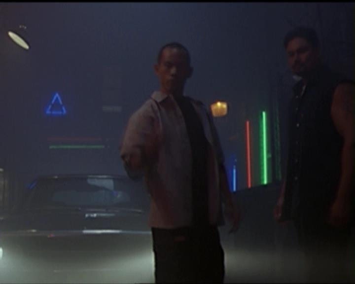 Charmed-Online-dot-net_5x05WitchesInTights0383.jpg