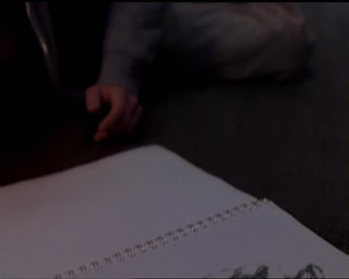Charmed-Online-dot-net_5x05WitchesInTights0396.jpg