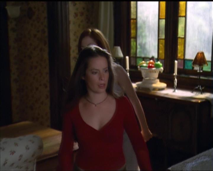 Charmed-Online-dot-net_5x05WitchesInTights0596.jpg Charmed-Online-dot-net_5x05WitchesInTights0596.jpg