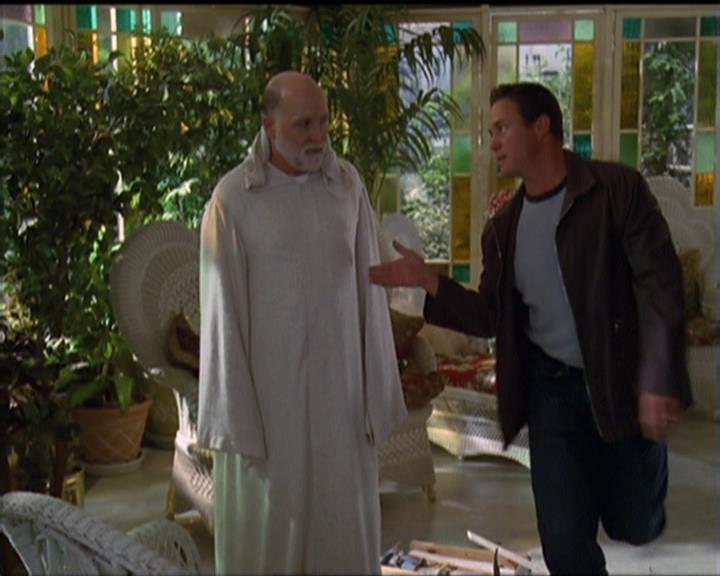 Charmed-Online-dot-net_5x05WitchesInTights0603.jpg