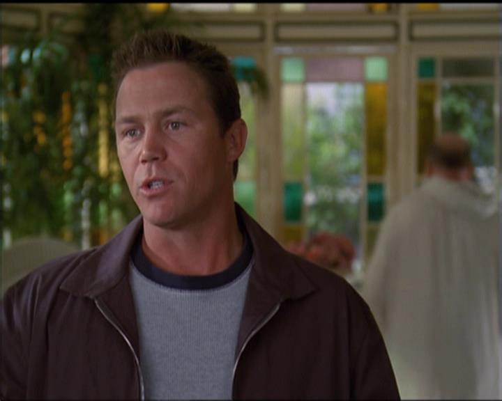 Charmed-Online-dot-net_5x05WitchesInTights0614.jpg