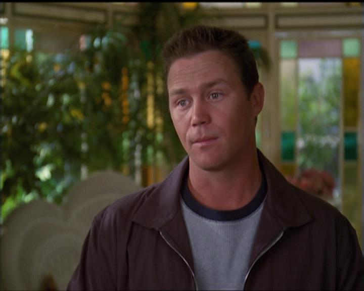 Charmed-Online-dot-net_5x05WitchesInTights0637.jpg