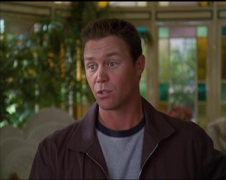 Charmed-Online-dot-net_5x05WitchesInTights0646.jpg