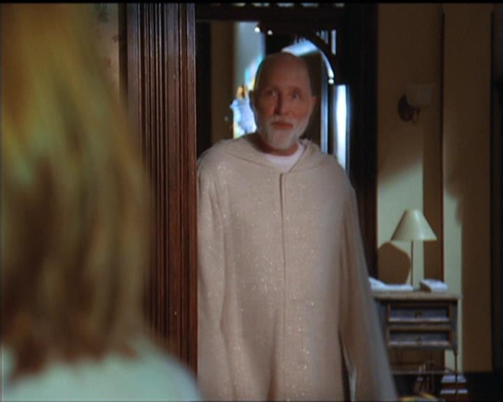 Charmed-Online-dot-net_5x05WitchesInTights0676.jpg