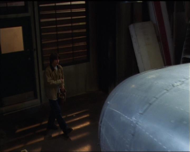 Charmed-Online-dot-net_5x05WitchesInTights0706.jpg