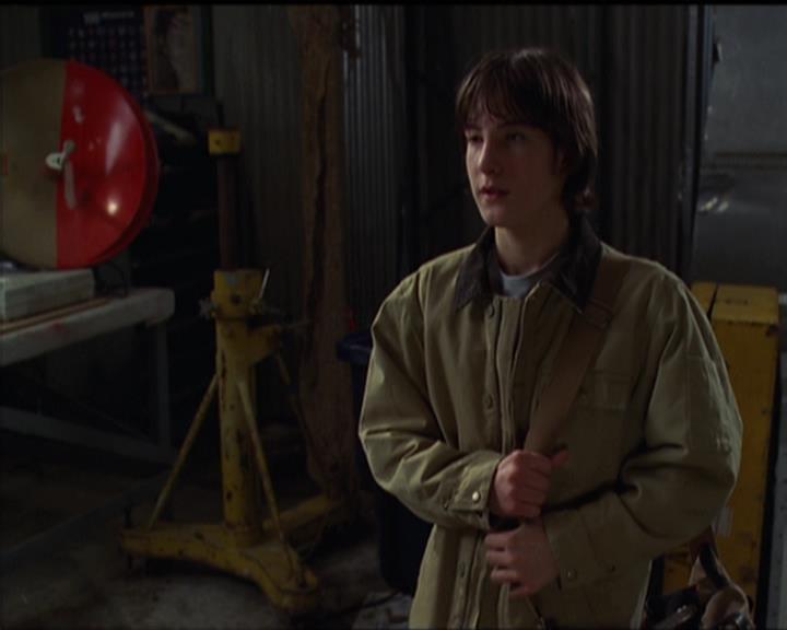 Charmed-Online-dot-net_5x05WitchesInTights0729.jpg