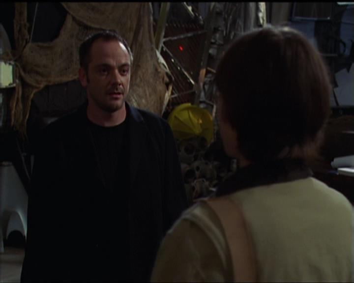 Charmed-Online-dot-net_5x05WitchesInTights0731.jpg