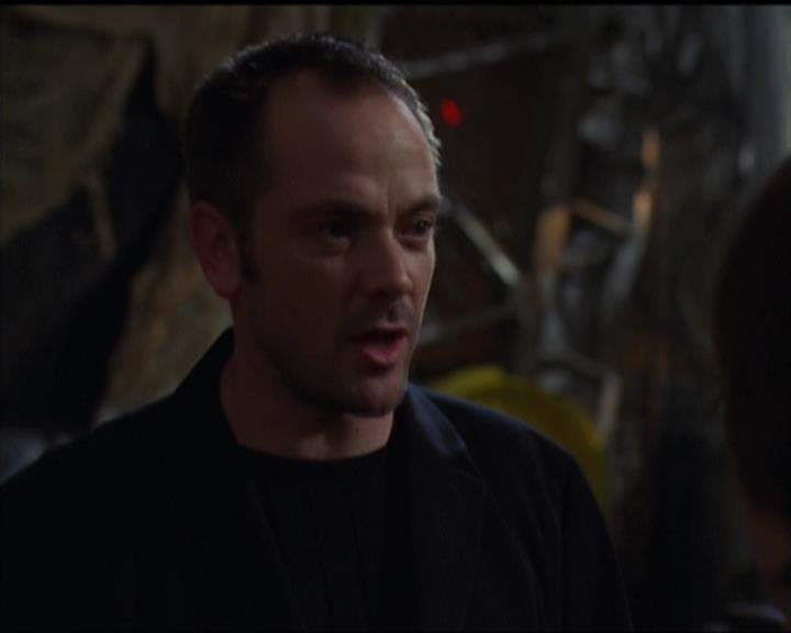 Charmed-Online-dot-net_5x05WitchesInTights0737.jpg