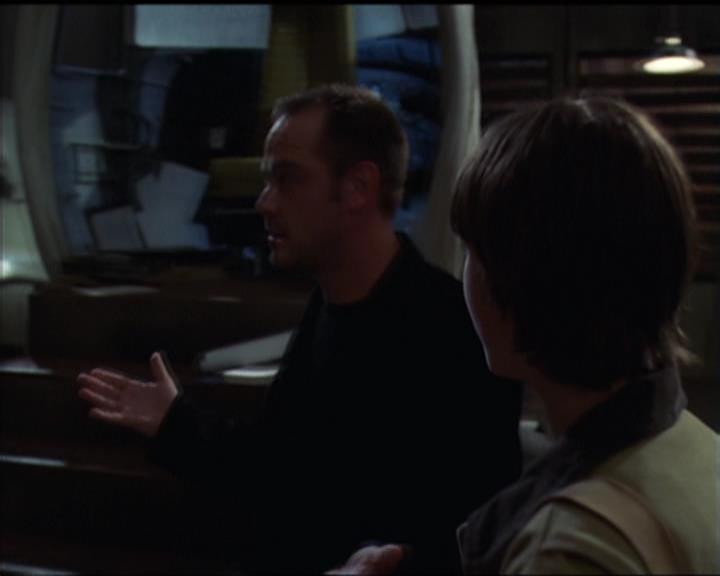 Charmed-Online-dot-net_5x05WitchesInTights0765.jpg