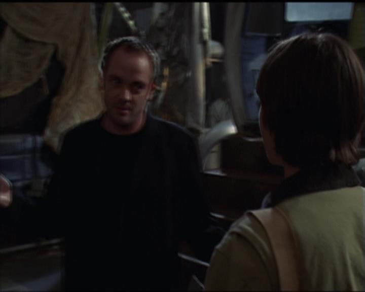 Charmed-Online-dot-net_5x05WitchesInTights0767.jpg